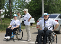 Забег на колясках в парке Победы