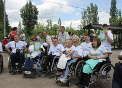 Забег на колясках в парке Победы
